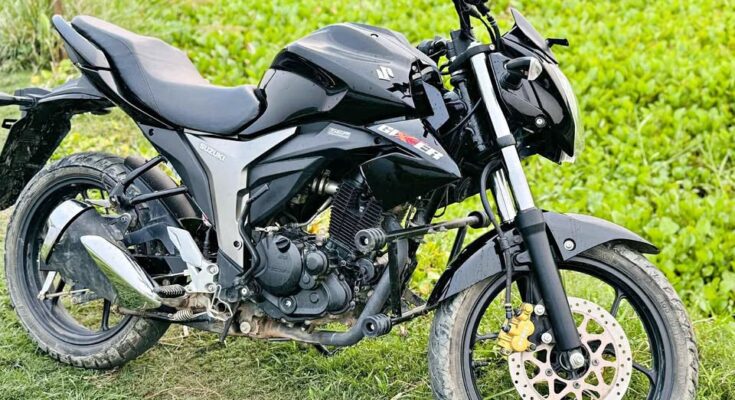 Suzuki Gixxer Monoton